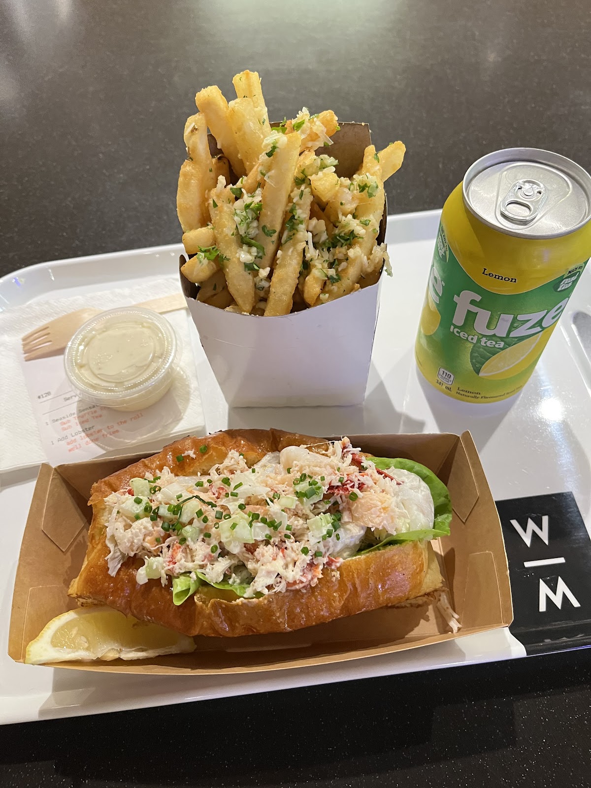 Blue Claw Lobster Shack photo 4