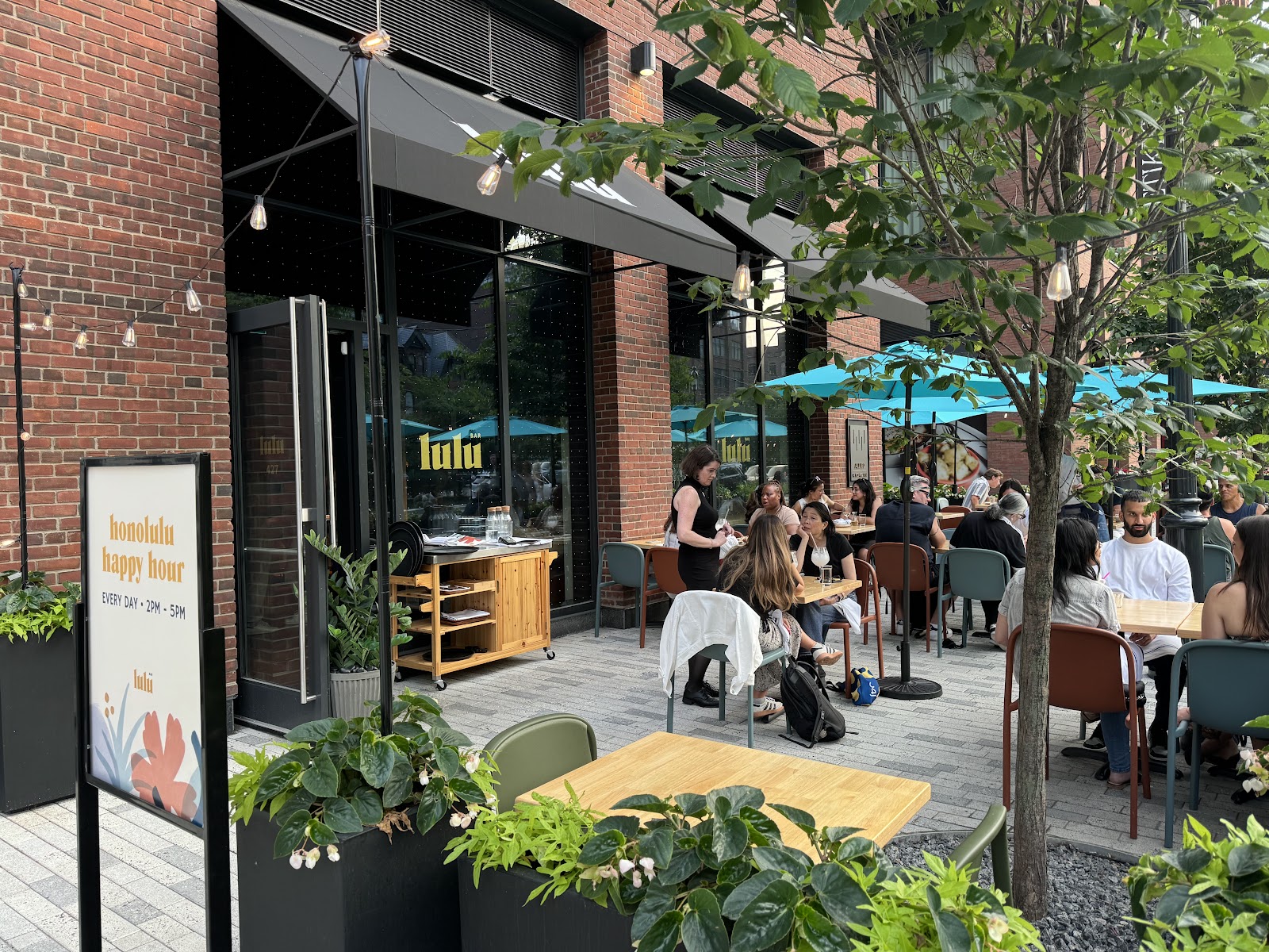 Lulu Bar Toronto photo 6